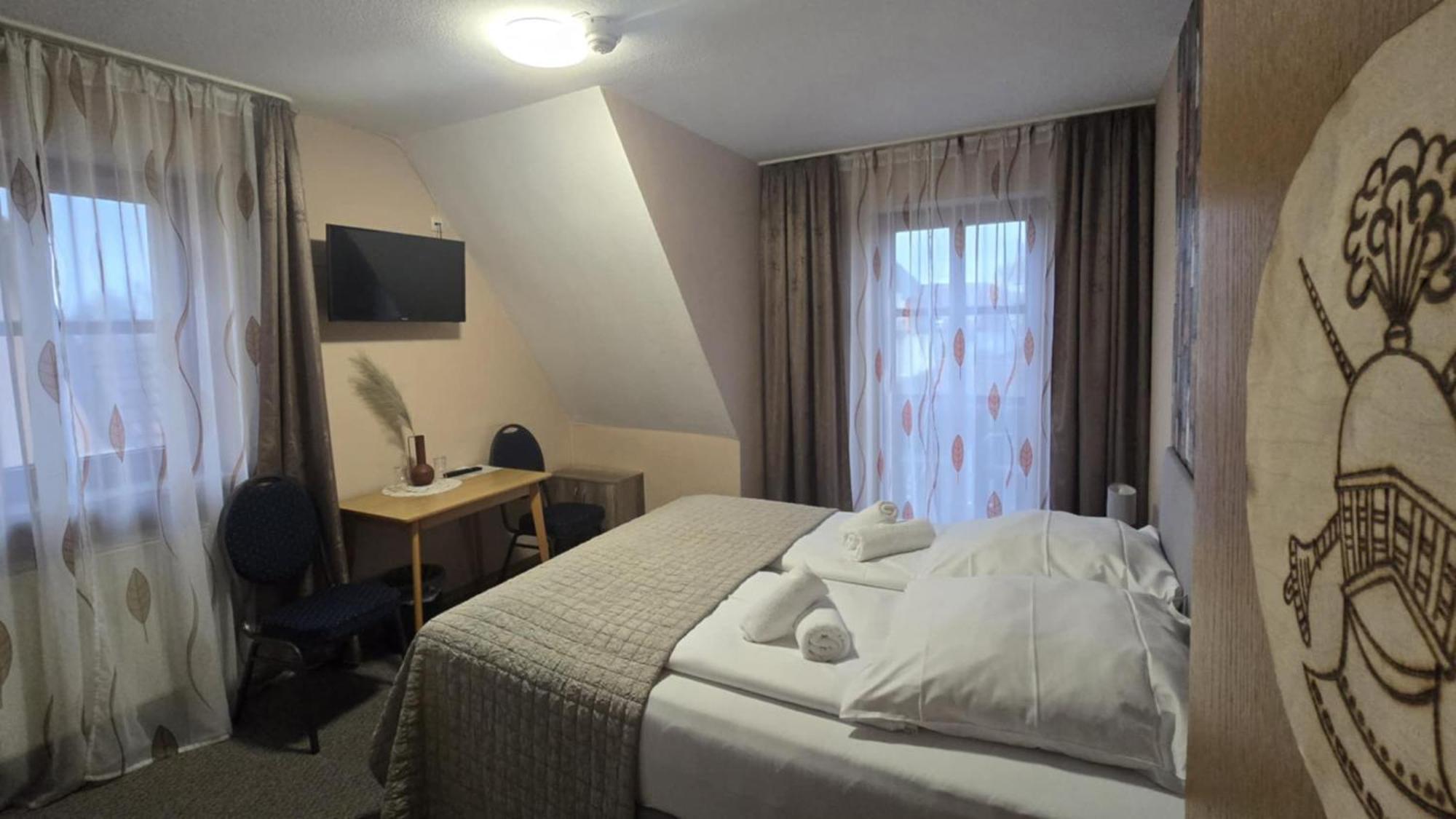Hotel-Gasthof "Alter Ritter" Rothenburg ob der Tauber Extérieur photo